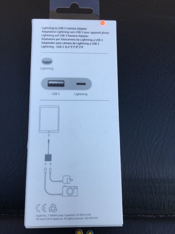 Apple Lightning to USB 3 Camera Adapter MK0W2AMA (2).jpg