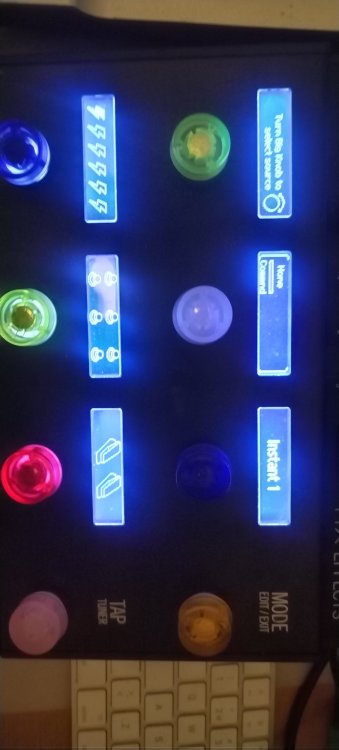 HX Comman center.jpg